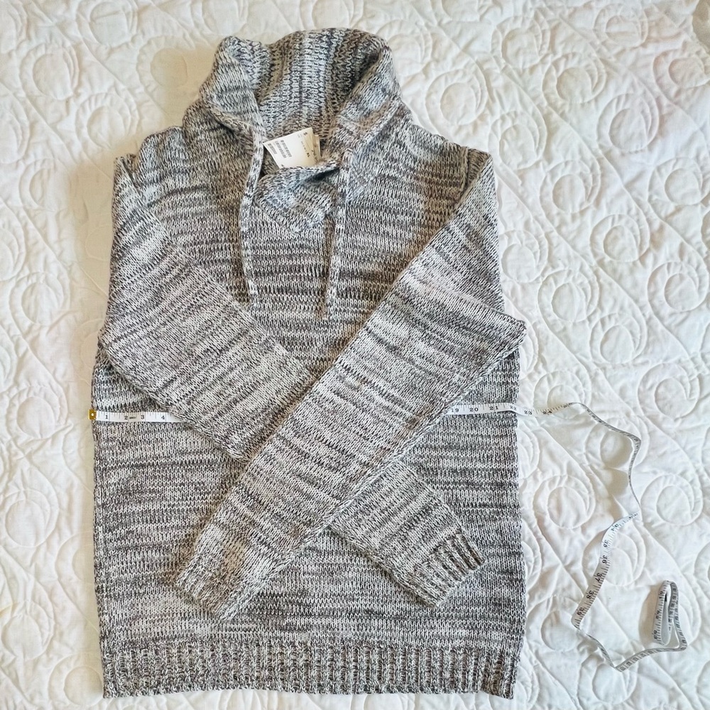 H&M Gray Turtleneck Sweater for Men - Picture 3 of 6
